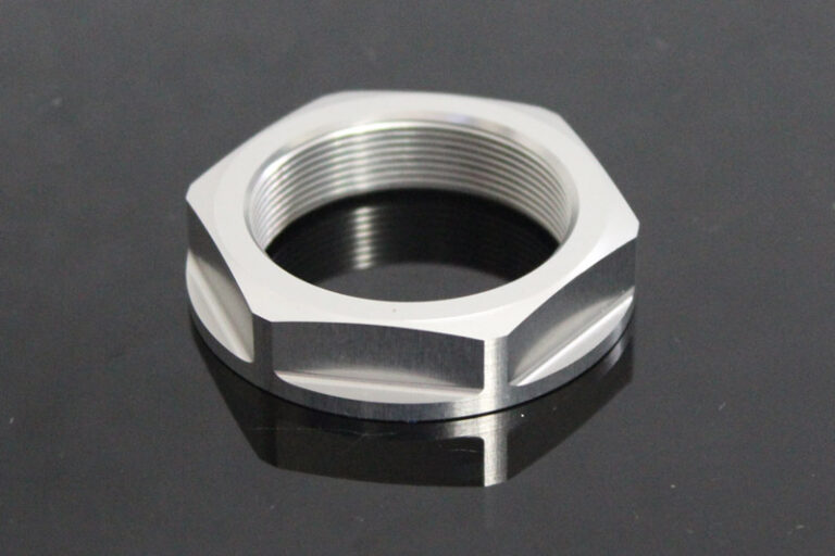 Dado per piastra di sterzo superiore Honda M33, NC30/RC51 (SP1/SP2) , RC30