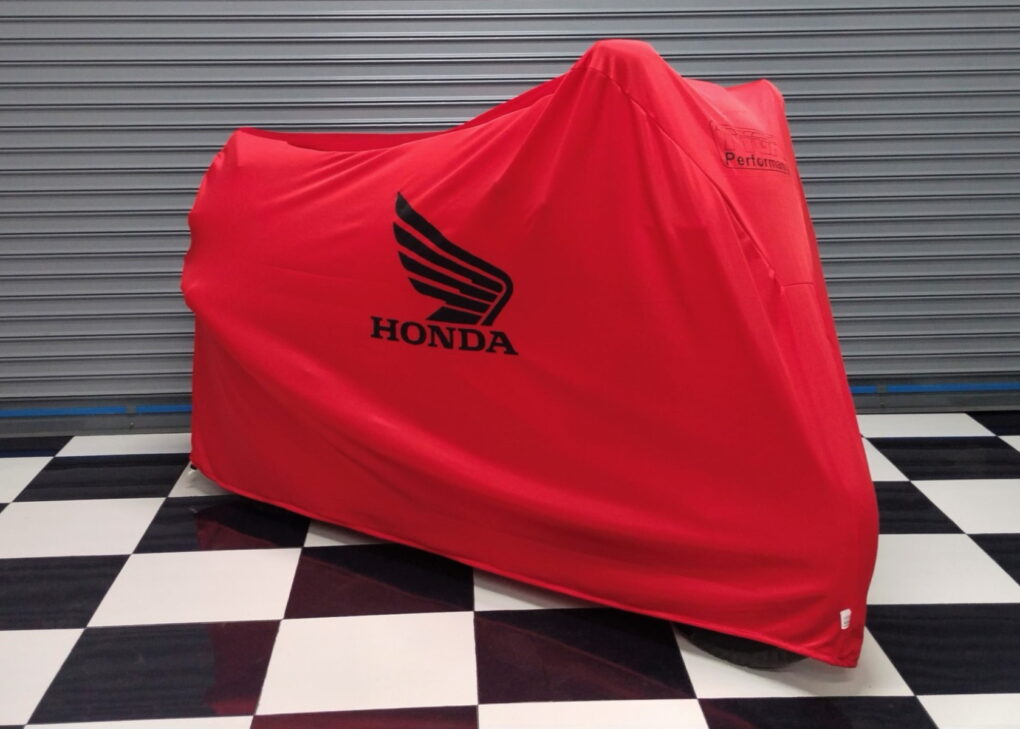 Telo coprimoto antipolvere TYGA, Rosso Honda con logo Nero