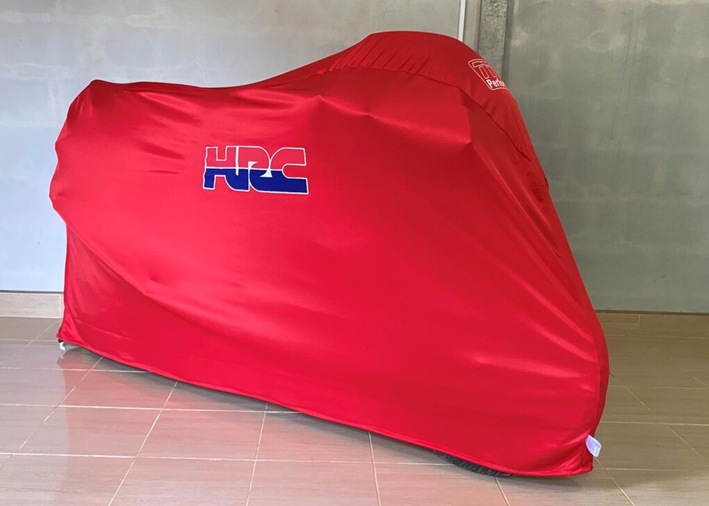 Alternative view of Telo coprimoto antipolvere TYGA, Rosso HRC, Race